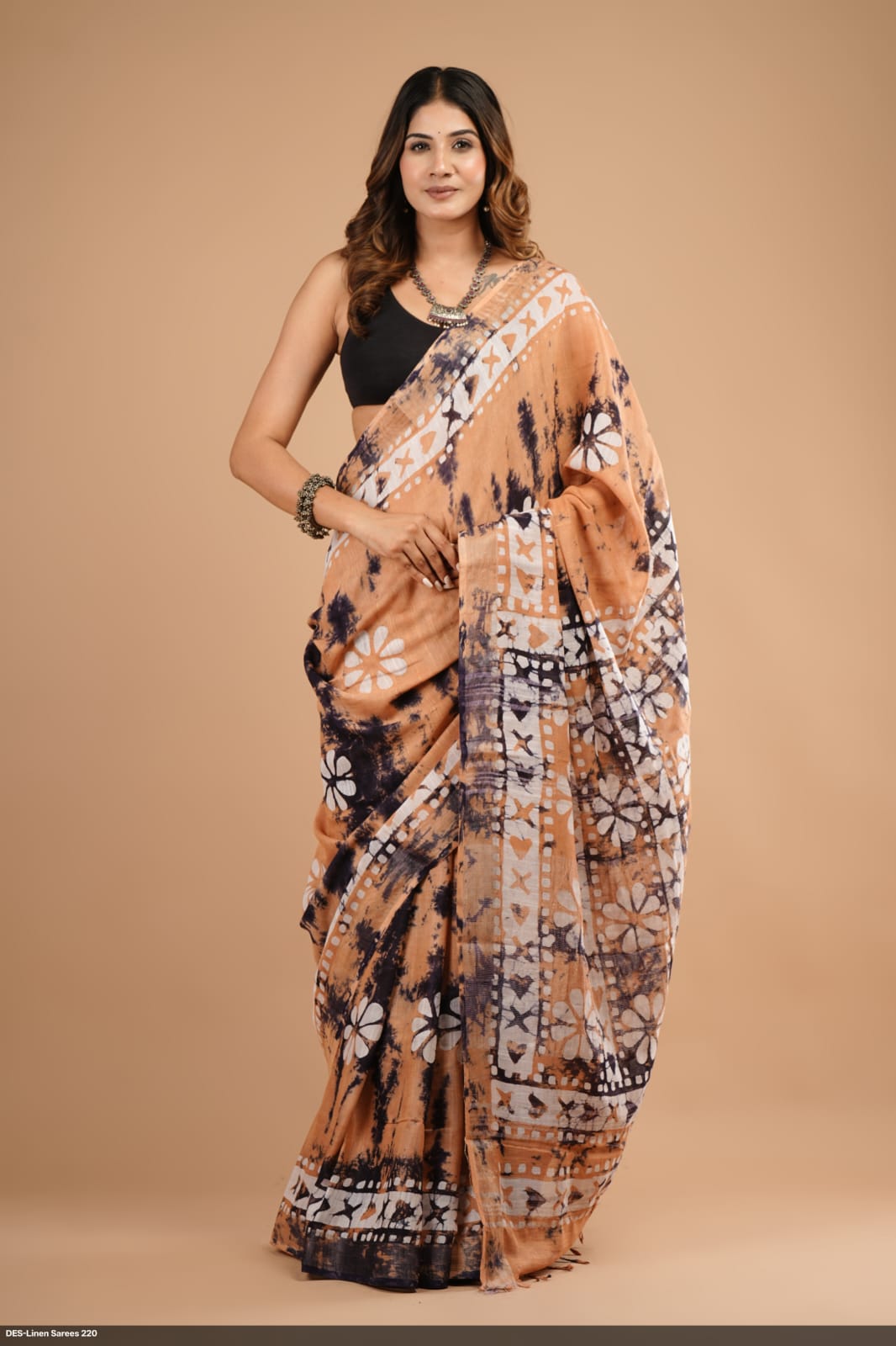 Printed Soft Linen Saree with Tassels"