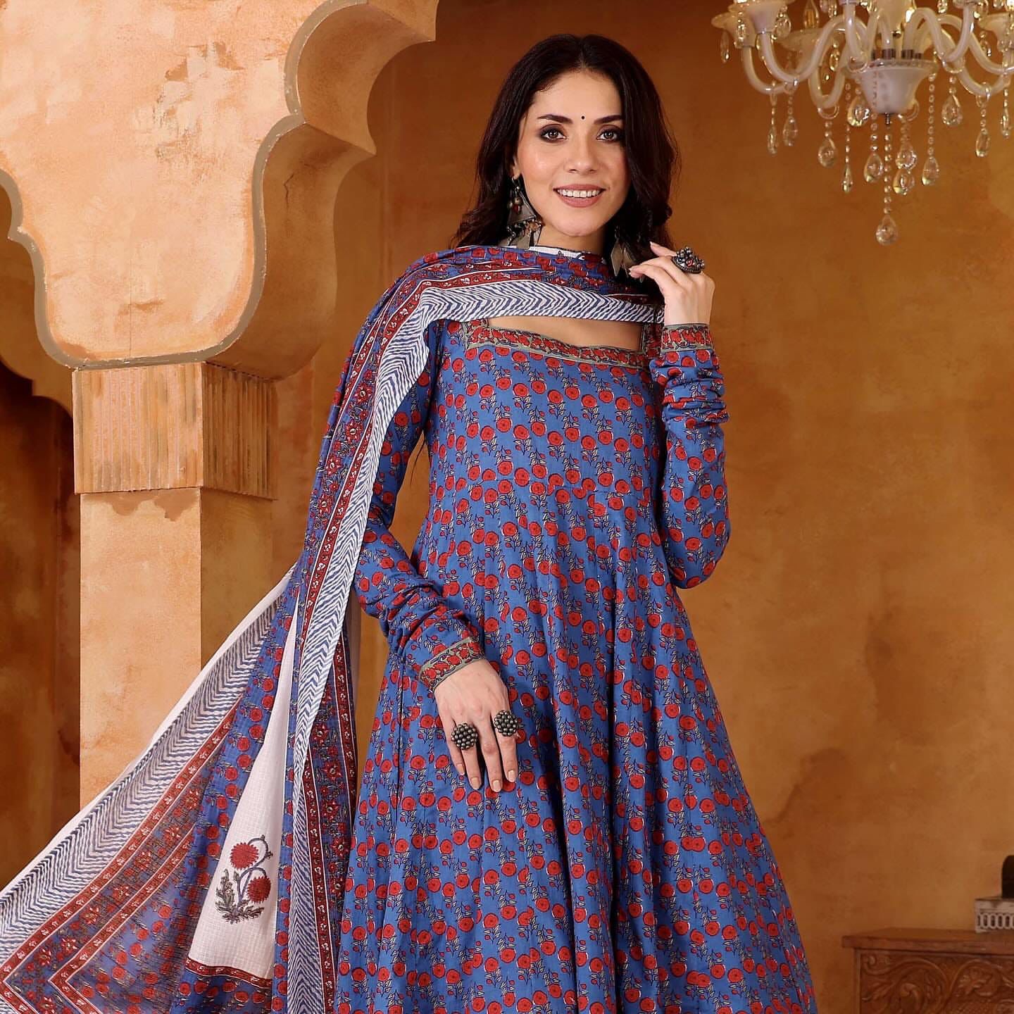 The Jaipur Breeze Linen Ensemble