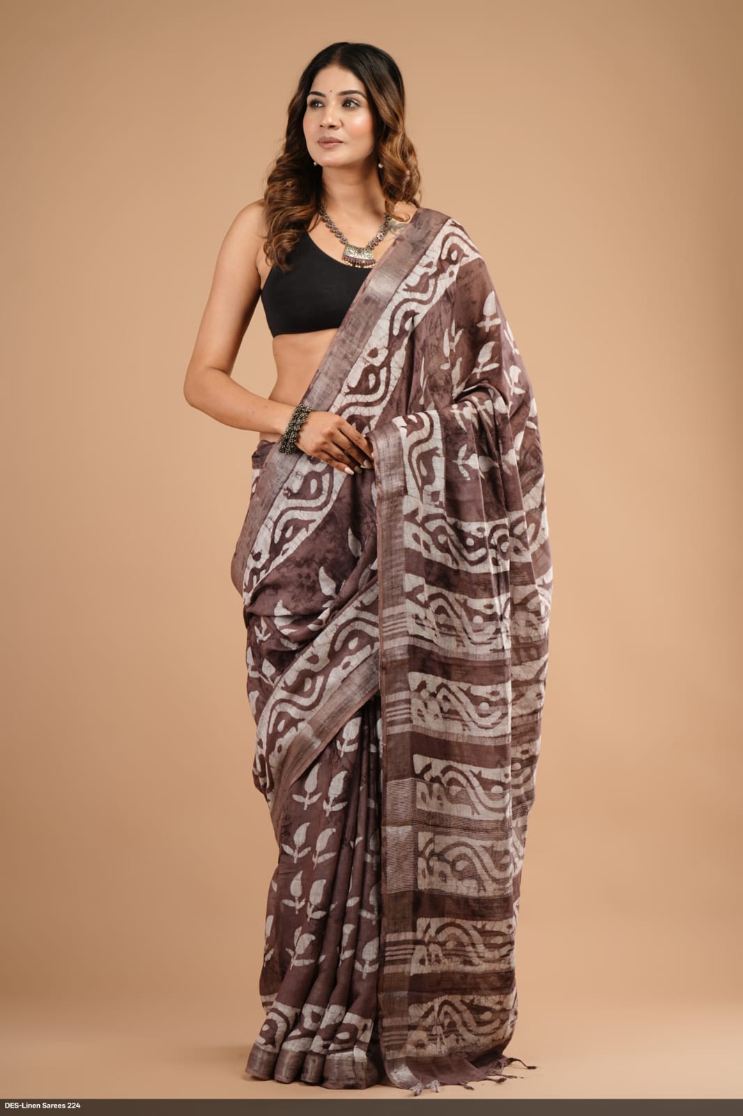 Printed Soft Linen Saree with Tassels"