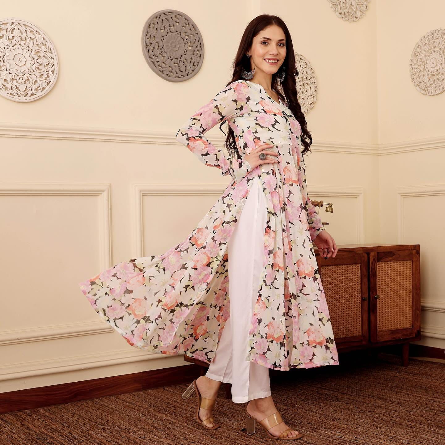 The Rani Pink SKYFABLOOM Flared Dress (Copy)