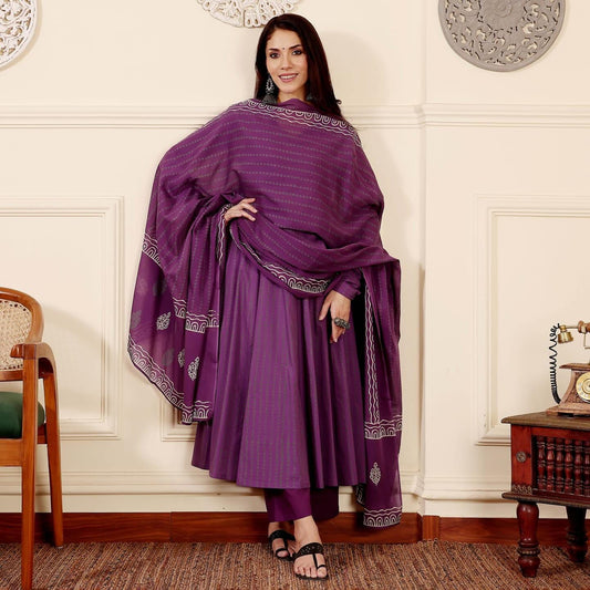 The Jaipur Breeze Linen Ensemble